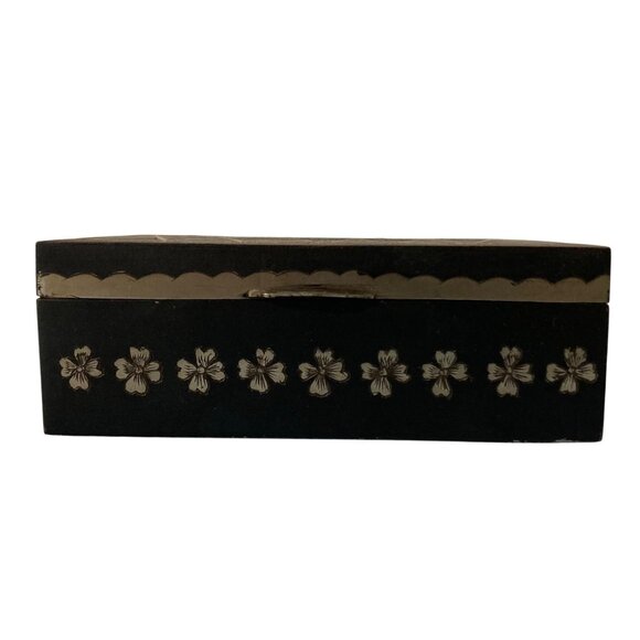 Vintage Black Etched Tin And Wood Jewelry Box With Floral Design And Hinged Lid - Picture 4 of 10